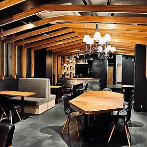Albergue Namba Hive